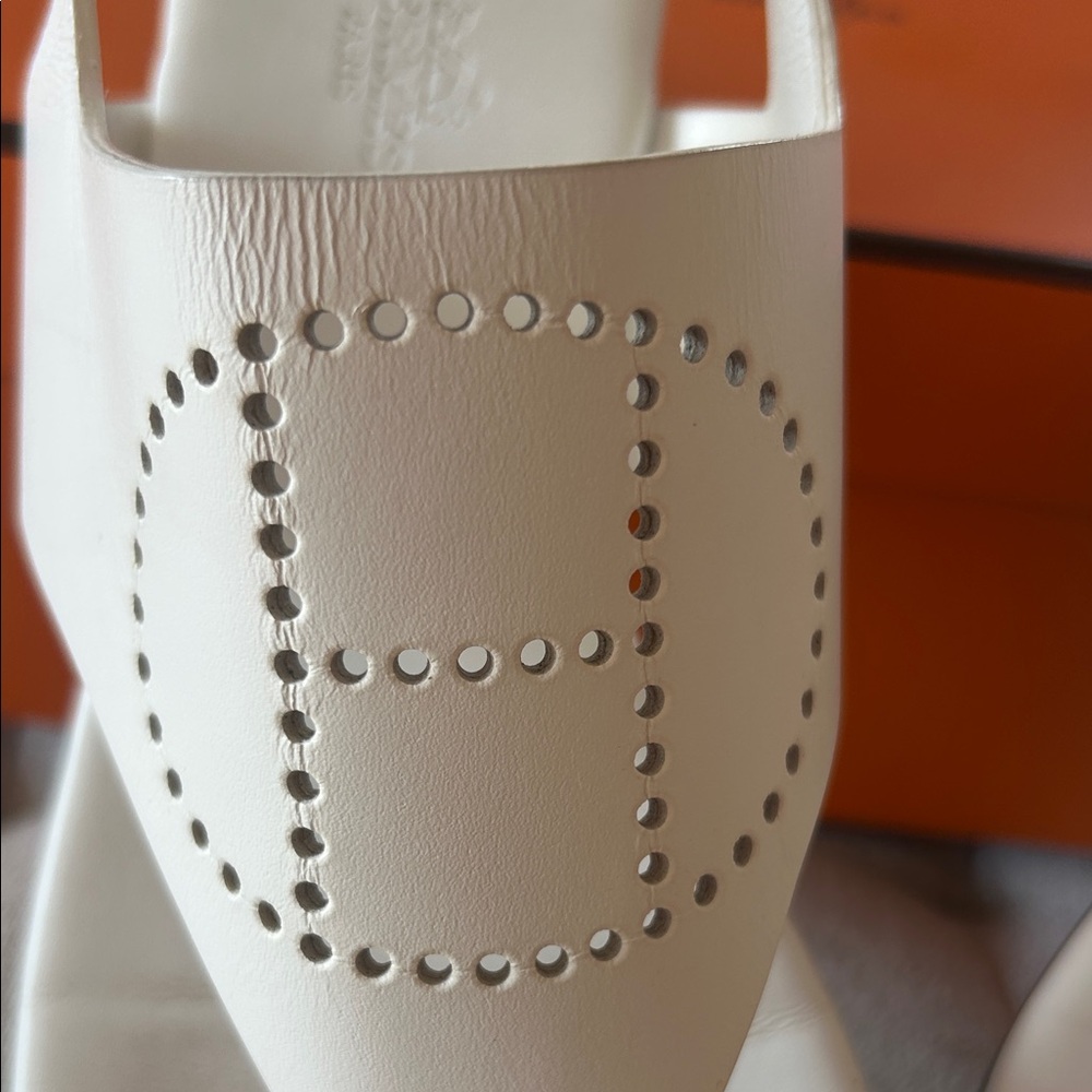 Hermes White Cut-Out Sandals - Picture 3 of 7